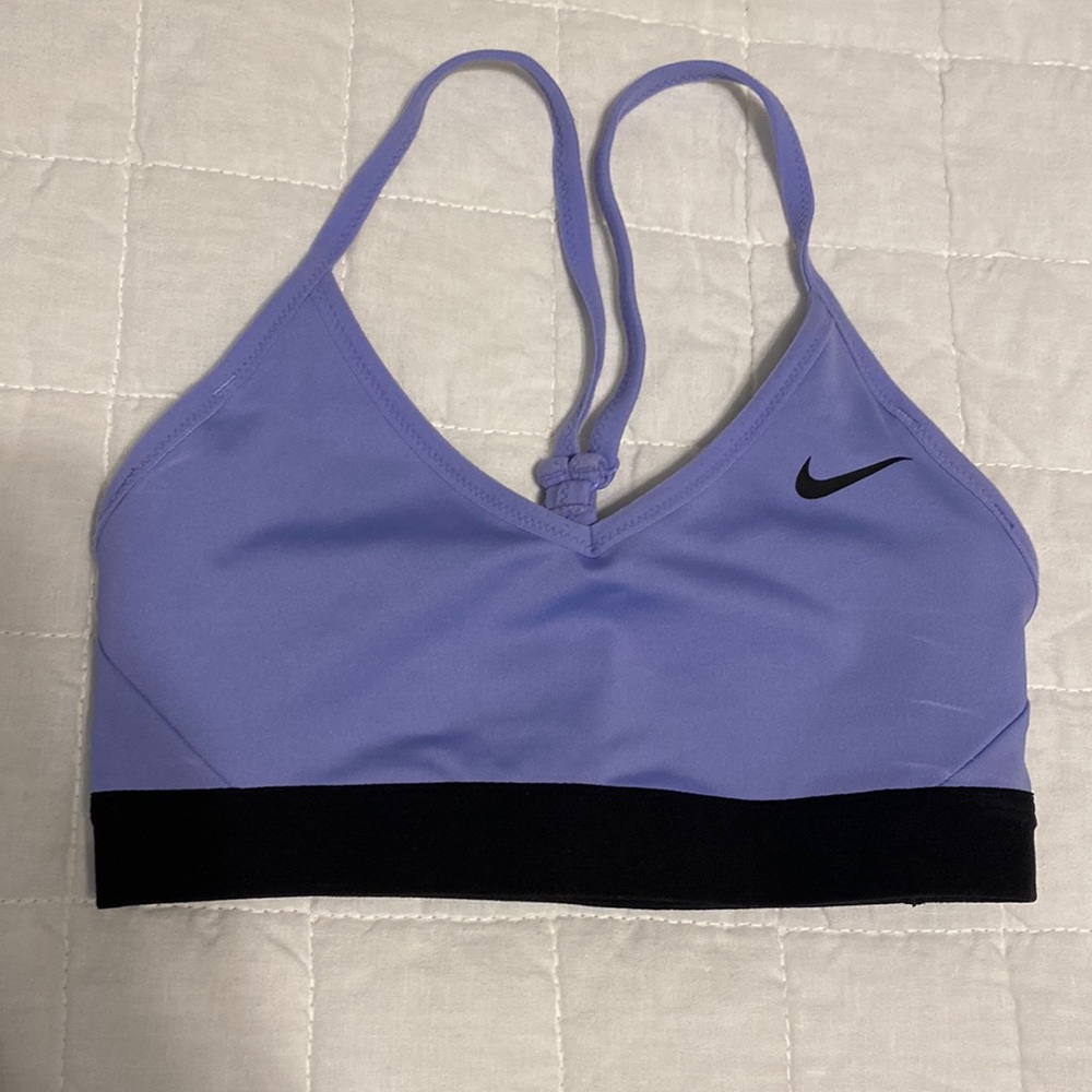 Nike Indy Women's Light-Support Sports Bra